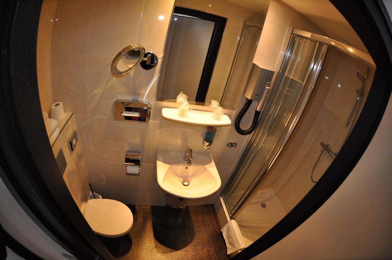 Budget Hotel Le Beau Rivage Middelburg Kültér fotó