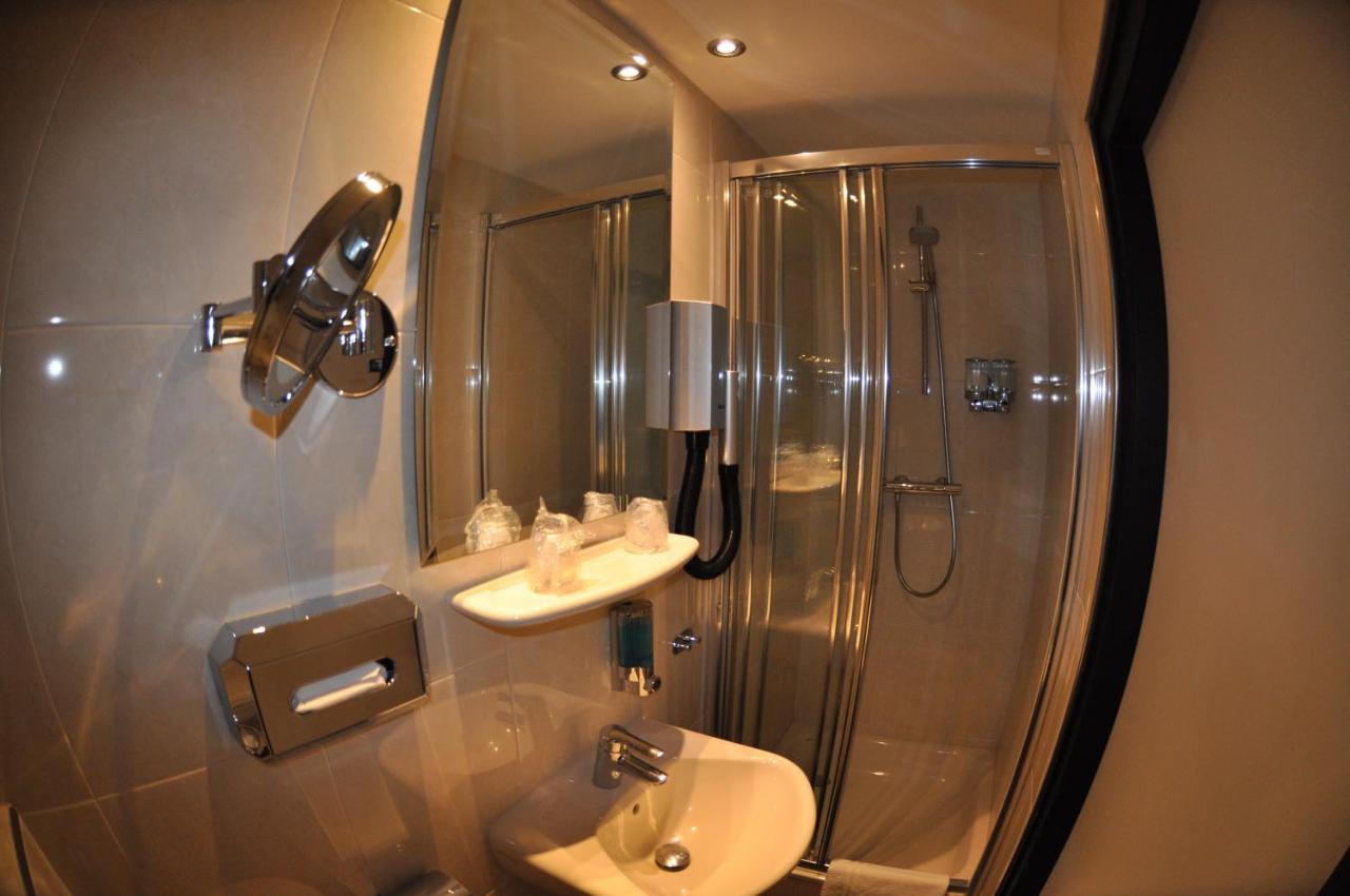 Budget Hotel Le Beau Rivage Middelburg Kültér fotó